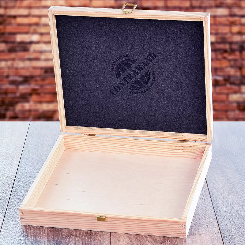 Ajándék Szett Contraband Üres díszdoboz 30x26x5,5 cm