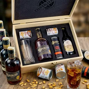 Božkov Republica Exclusive Contraband prémium ajándékcsomag férfiak részére