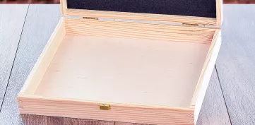 Üres Ajándékdobozok