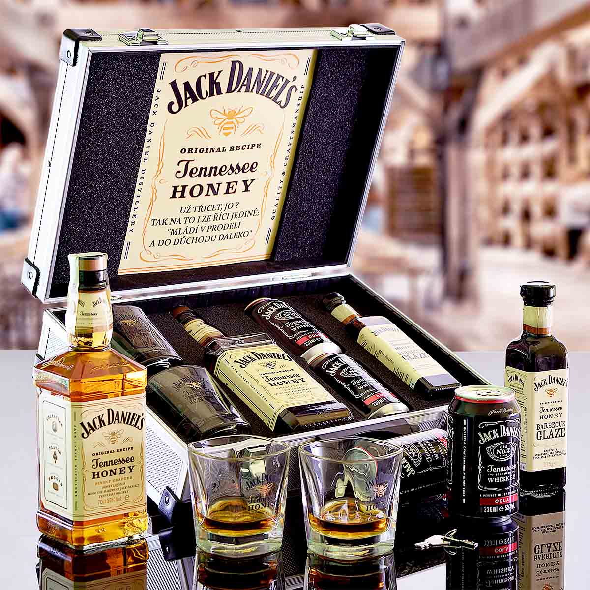 Jack Daniel's Honey AL Koffer Contraband